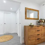 Marques De Urquijo Apartment
